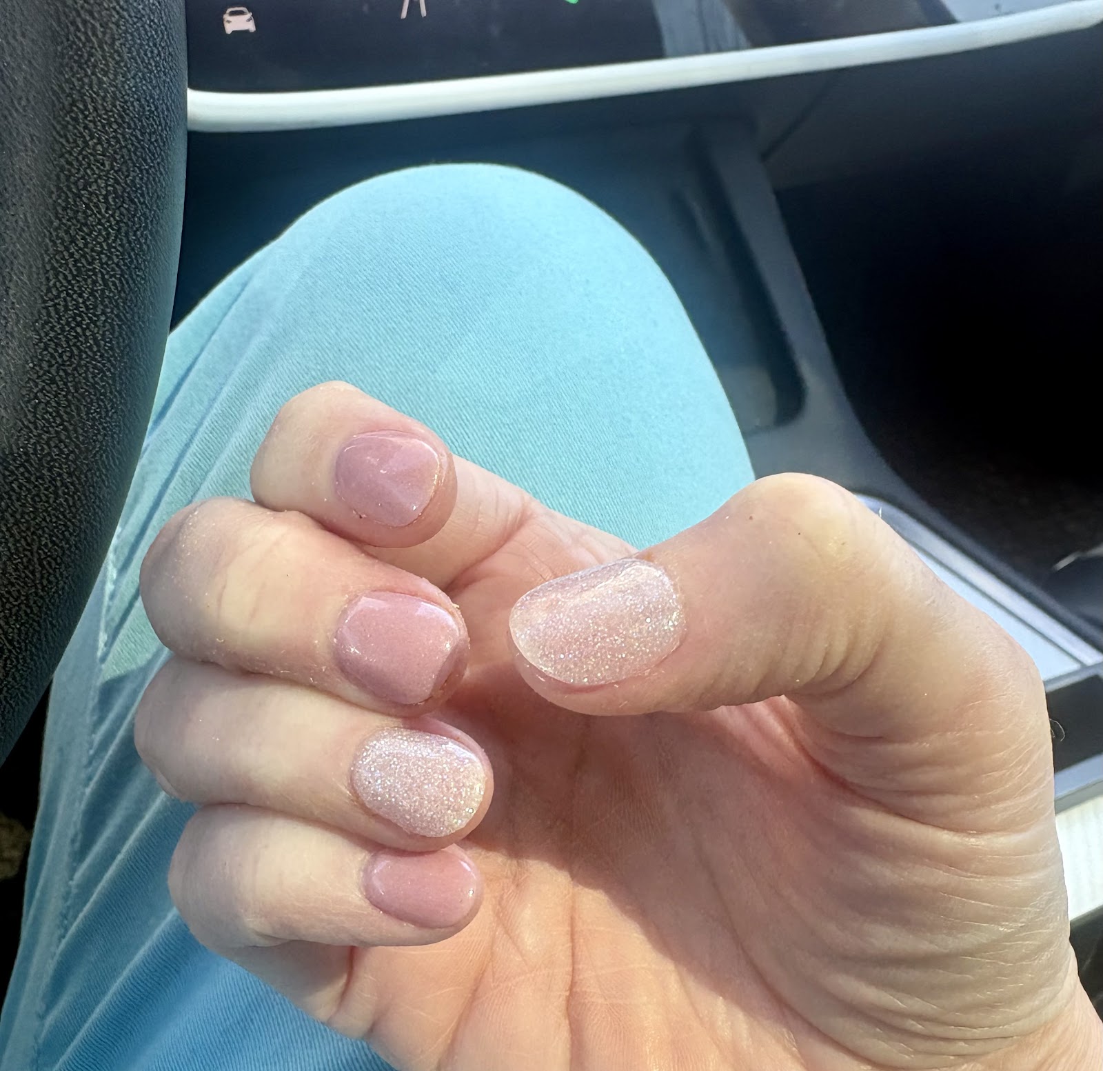Classy Nails logo
